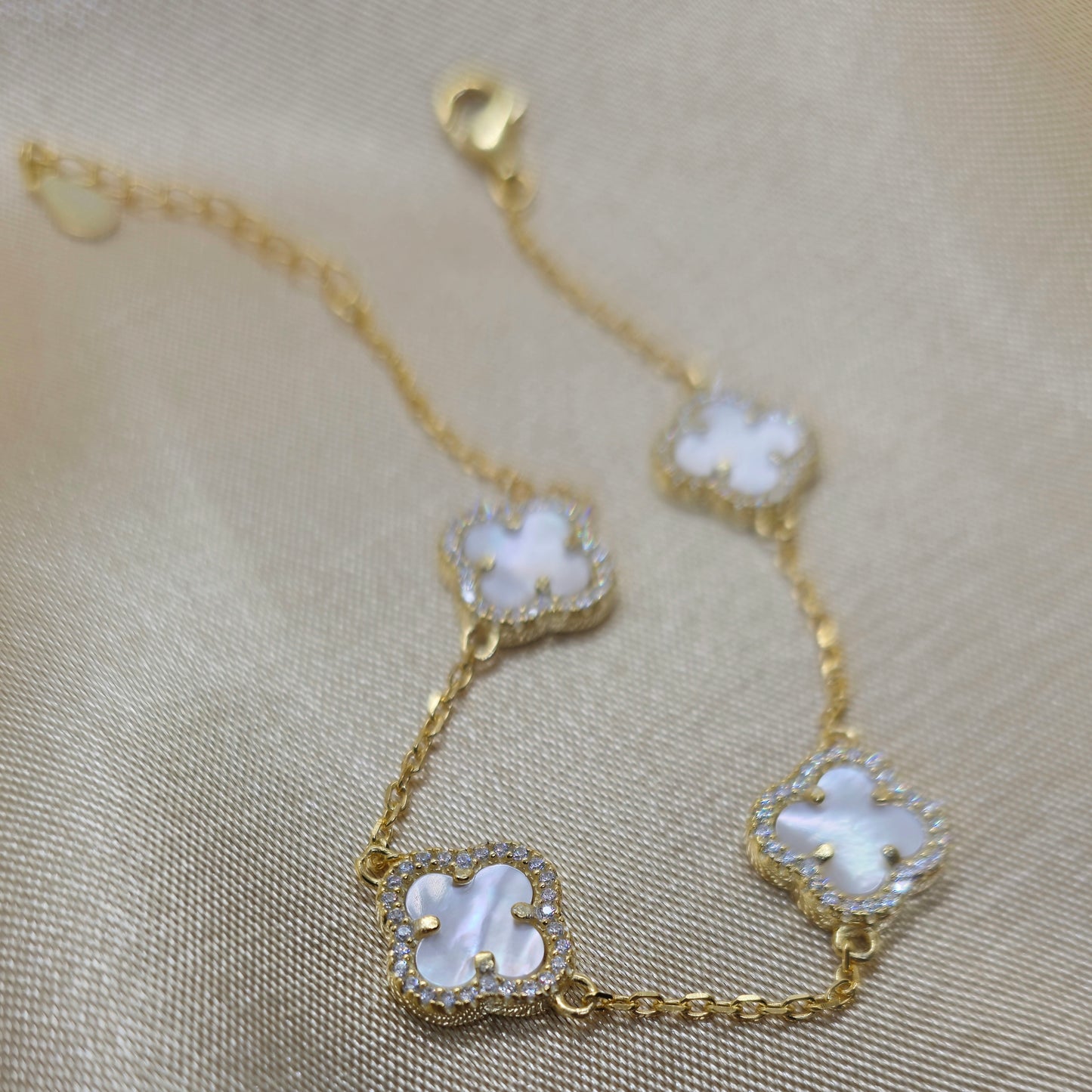 Four-Leaf Bloom Bracelet S925 18K