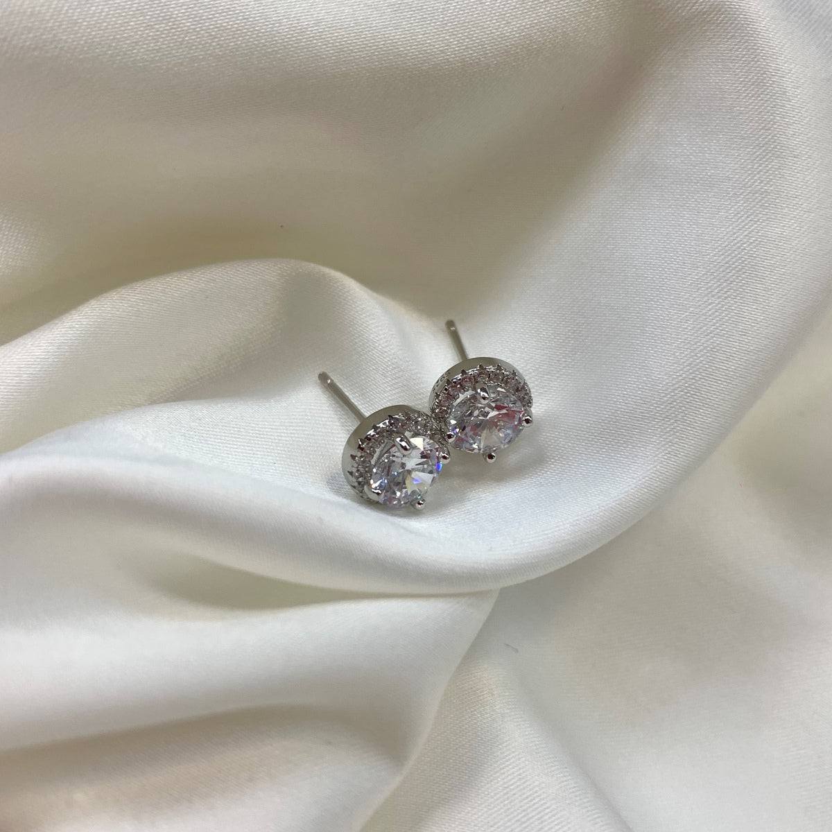 Dazzling Diamond Earrings S925