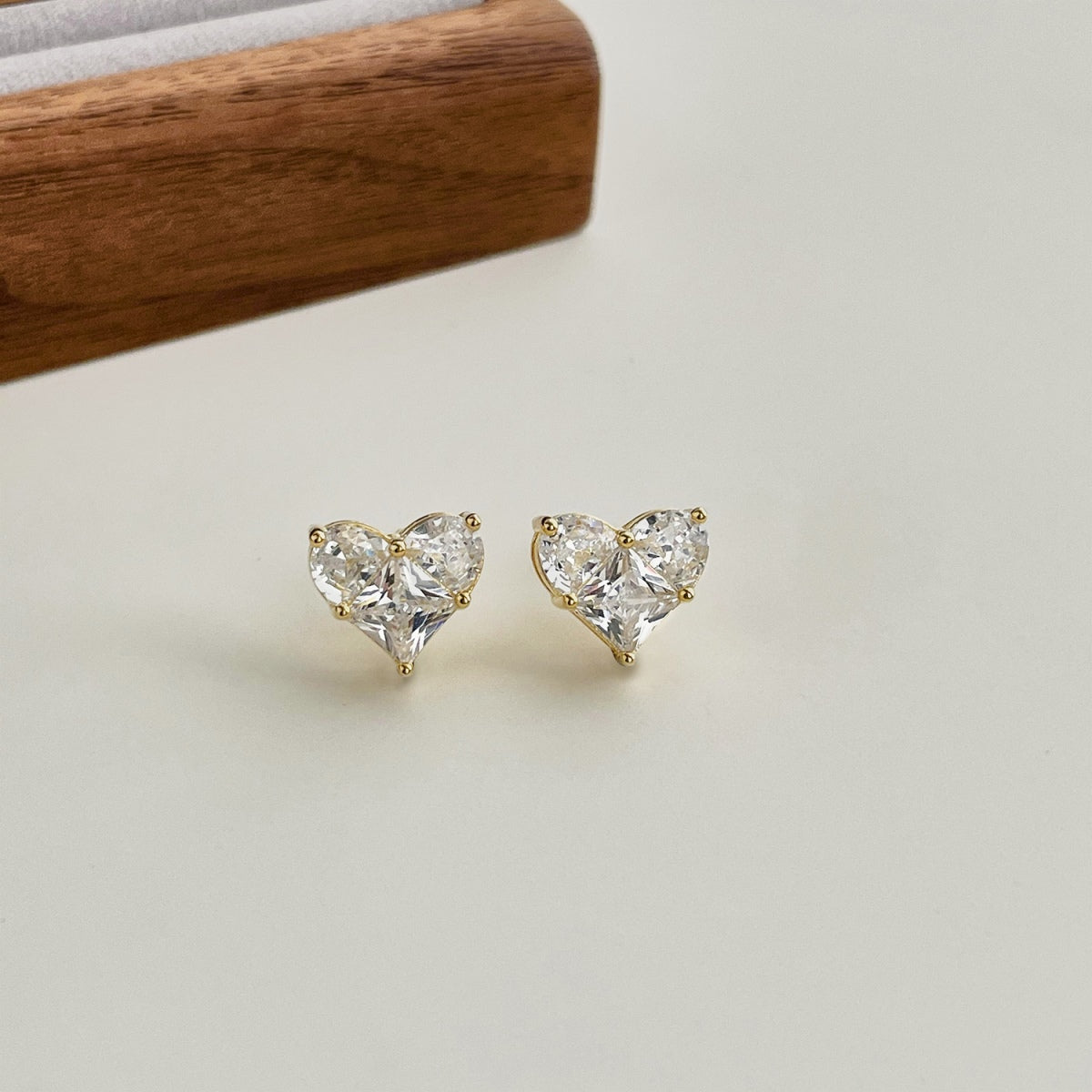 Queen of Hearts Earrings S925 18K 